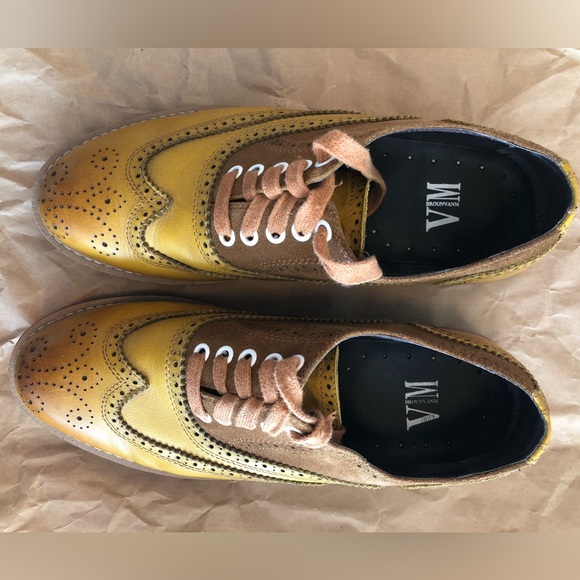 BROWN AND TAN LEATHER SHOES - Picture 4 of 6